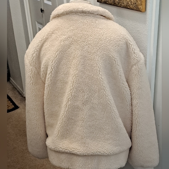 Vintage Furry Cream Zip Up Faux Fur Jacket     Size XL - Picture 5 of 8
